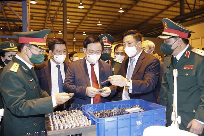 Resaltan aportes de Planta Z111 a la industria de defensa de Vietnam ảnh 1 Resaltan aportes de Planta Z111 a la industria de defensa de Vietnam ảnh 1