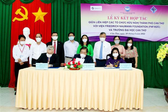 Ciudad vietnamita amplía cooperación internacional en desarrollo empresarial ảnh 1 Ciudad vietnamita amplía cooperación internacional en desarrollo empresarial ảnh 1