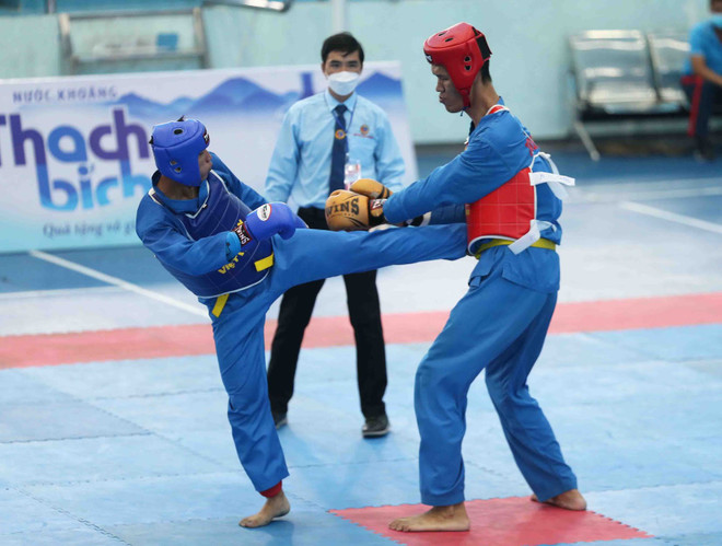 Lanzan en Vietnam XIII Campeonato Nacional de Arte Marcial Vovinam ảnh 1