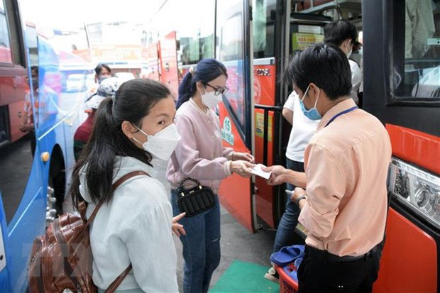 Precios de combustible aumentan costos de transporte en Vietnam ảnh 1 Precios de combustible aumentan costos de transporte en Vietnam ảnh 1