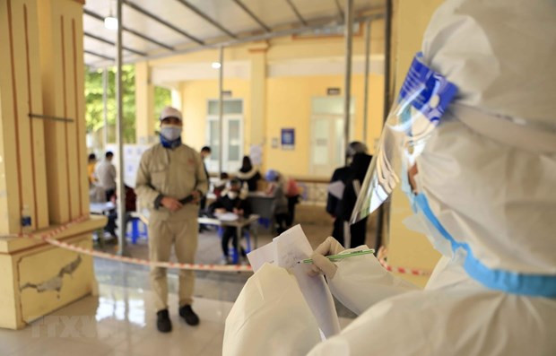 Registra Vietnam más de 161 mil casos nuevos de COVID-19 ảnh 1