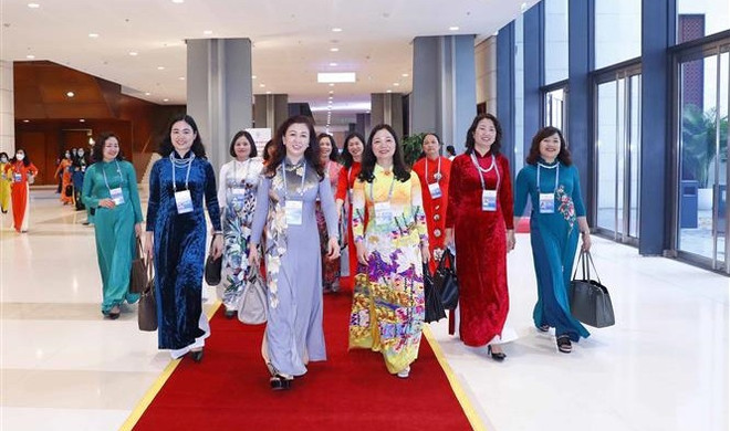Vietnam fortalece empoderamiento de las mujeres en la economía digital ảnh 1