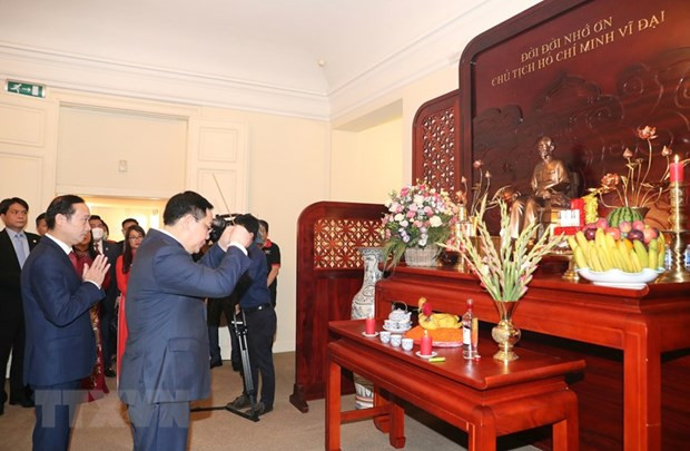 Instan a representación de Vietnam en Bruselas impulsar diplomacia de vacunas ảnh 1 Instan a representación de Vietnam en Bruselas impulsar diplomacia de vacunas ảnh 1