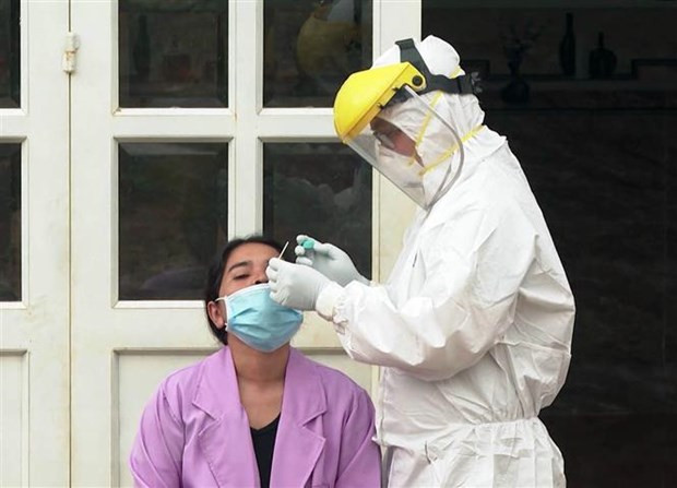 Vietnam registra más de 12 mil 400 nuevos casos de COVID-19 en las últimas 24 horas ảnh 1 Vietnam registra más de 12 mil 400 nuevos casos de COVID-19 en las últimas 24 horas ảnh 1