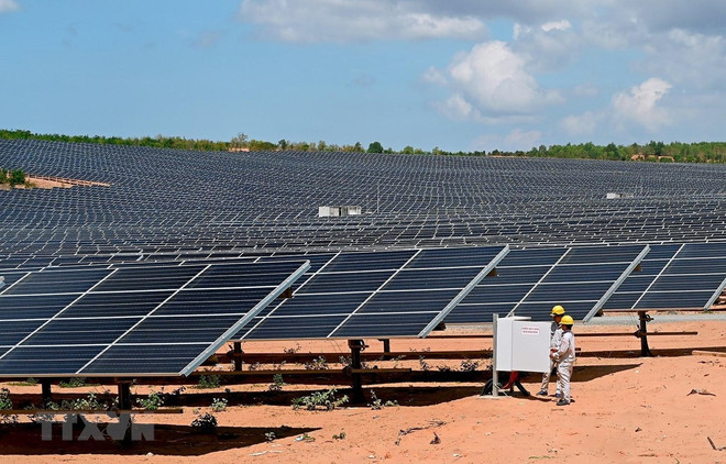 Desarrolla grupo tailandés B.Grimm proyectos de energía fotovoltaica en Vietnam ảnh 1 Desarrolla grupo tailandés B.Grimm proyectos de energía fotovoltaica en Vietnam ảnh 1