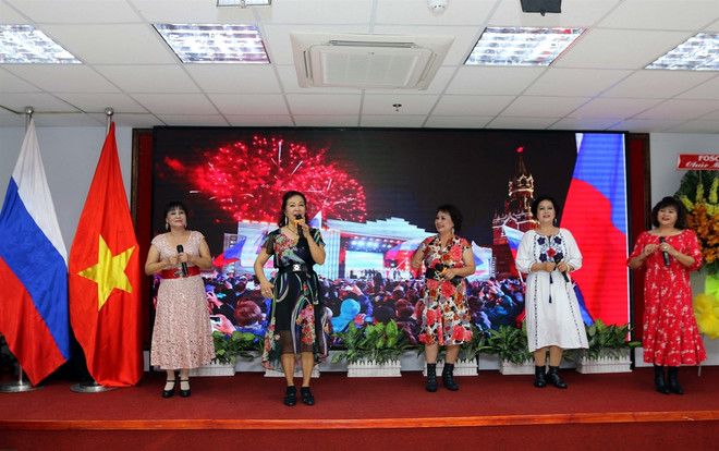 Conmemoran en Ciudad Ho Chi Minh Día de Rusia ảnh 1 Conmemoran en Ciudad Ho Chi Minh Día de Rusia ảnh 1