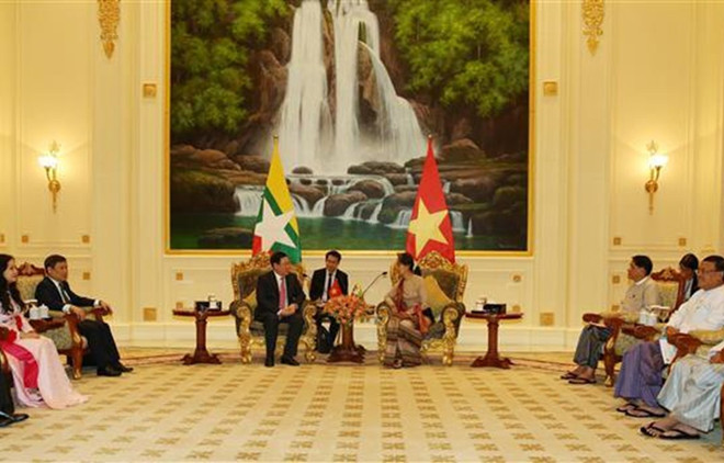 Dialoga vicepremier de Vietnam con asesora de Estado de Myanmar ảnh 1 Dialoga vicepremier de Vietnam con asesora de Estado de Myanmar ảnh 1