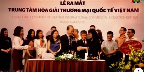 Inaugurado el primer centro de mediación comercial en Vietnam ảnh 1 Inaugurado el primer centro de mediación comercial en Vietnam ảnh 1
