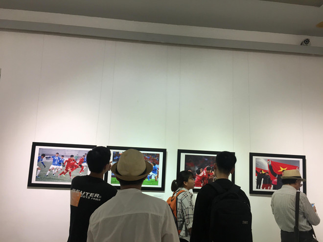 Presentan exposición de fotoperiodismo en ocasión del Día de la Prensa Revolucionaria de Vietnam ảnh 1