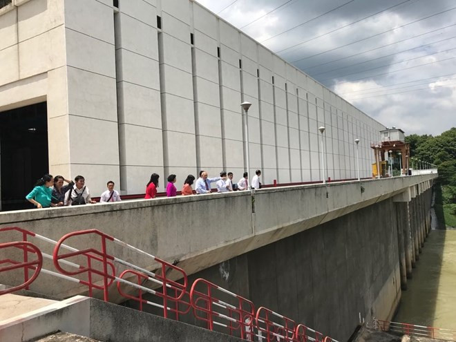 Central hidroeléctrica de Tri An, hito en las relaciones Vietnam-Rusia ảnh 1 Central hidroeléctrica de Tri An, hito en las relaciones Vietnam-Rusia ảnh 1