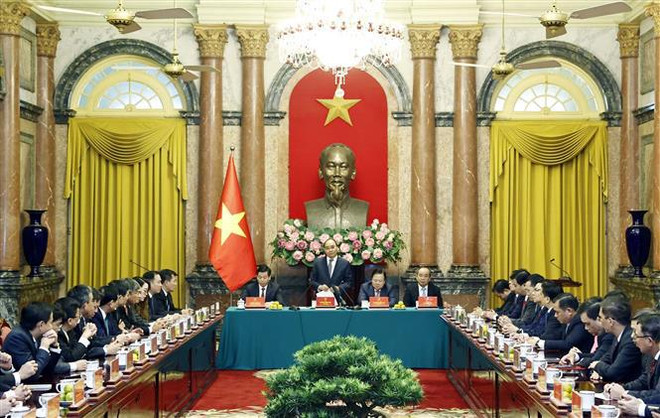 Exigen más aportes de estatales vietnamitas a avance de localidades desfavorecidas ảnh 1 Exigen más aportes de estatales vietnamitas a avance de localidades desfavorecidas ảnh 1