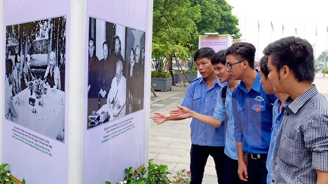 Conmemoran los 126 años del natalicio del presidente Ho Chi Minh ảnh 2 Conmemoran los 126 años del natalicio del presidente Ho Chi Minh ảnh 2