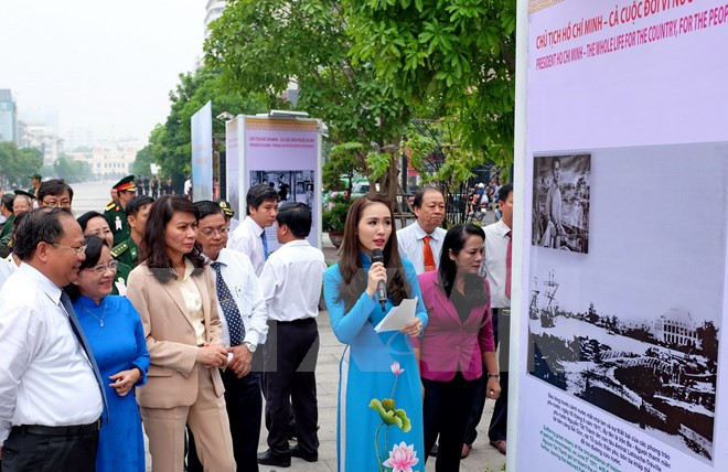 Conmemoran los 126 años del natalicio del presidente Ho Chi Minh ảnh 1 Conmemoran los 126 años del natalicio del presidente Ho Chi Minh ảnh 1