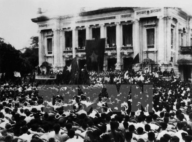 Inauguran exhibición sobre Movimiento de Liberación Nacional Viet Minh ảnh 1 Inauguran exhibición sobre Movimiento de Liberación Nacional Viet Minh ảnh 1
