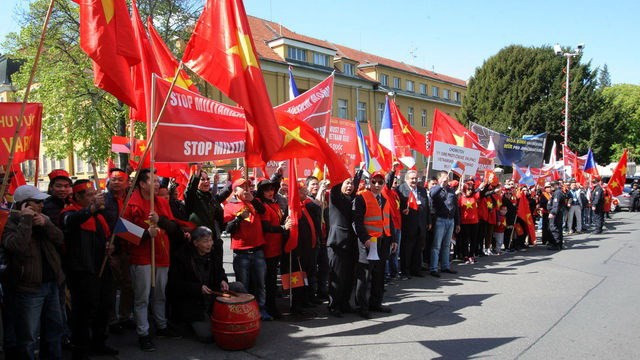 Prensa checa publica sobre protesta vietnamita contra actos chinos en Mar del Este ảnh 1 Prensa checa publica sobre protesta vietnamita contra actos chinos en Mar del Este ảnh 1