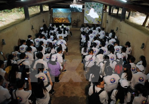 Inauguran campamento de verano para jóvenes vietnamitas residentes en ultramar ảnh 1 Inauguran campamento de verano para jóvenes vietnamitas residentes en ultramar ảnh 1