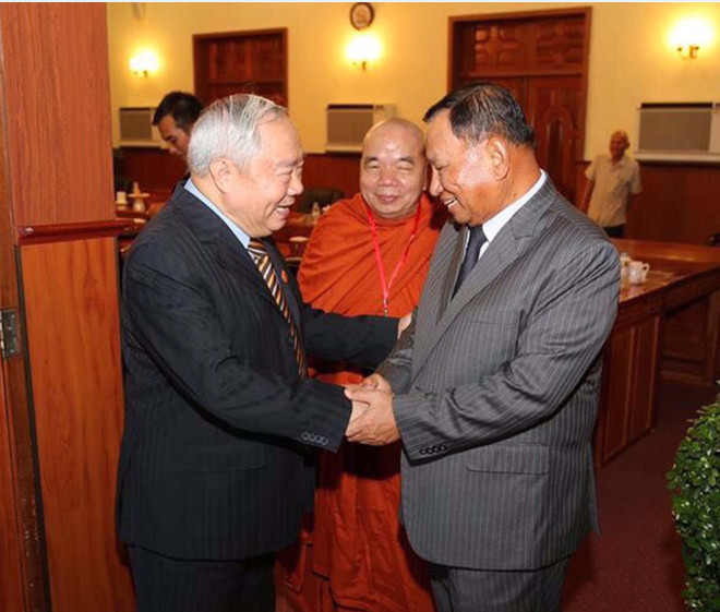 Dirigentes de Camboya aprecian respaldo vietnamita a su desarrollo ảnh 1 Dirigentes de Camboya aprecian respaldo vietnamita a su desarrollo ảnh 1