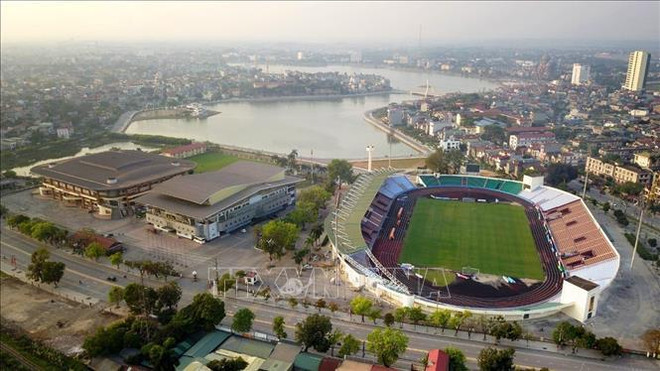 SEA Games 31: Instalan pantalla gigante para transmitir en vivo partidos de fútbol masculino ảnh 1 SEA Games 31: Instalan pantalla gigante para transmitir en vivo partidos de fútbol masculino ảnh 1