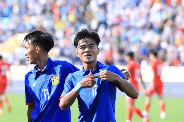 SEA Games 31: Selección laosiana de fútbol trata de sumar tres puntos ante Camboya ảnh 1