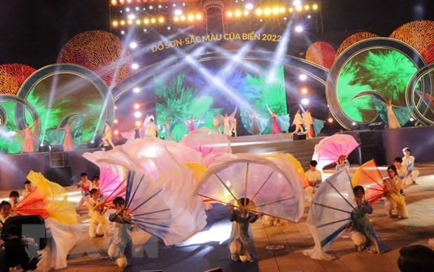 Lanzan en localidades vietnamitas programas promocionales de turismo de playa ảnh 1 Lanzan en localidades vietnamitas programas promocionales de turismo de playa ảnh 1