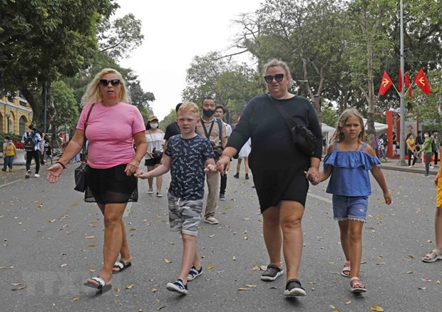 Hanoi recibe más de 550 mil turistas durante los días feriados ảnh 1 Hanoi recibe más de 550 mil turistas durante los días feriados ảnh 1