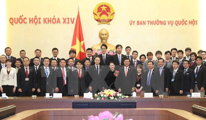 Presidenta de Asamblea Nacional de Vietnam recibe a jóvenes parlamentarios japoneses ảnh 1 Presidenta de Asamblea Nacional de Vietnam recibe a jóvenes parlamentarios japoneses ảnh 1