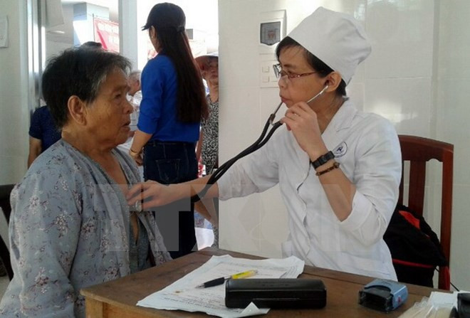 Doctores de origen vietnamita realizan programa médico gratuito en Camboya ảnh 1 Doctores de origen vietnamita realizan programa médico gratuito en Camboya ảnh 1