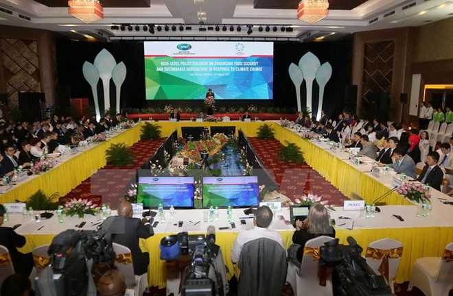 Inauguran en ciudad vietnamita diálogo sobre seguridad alimentaria ảnh 1 Inauguran en ciudad vietnamita diálogo sobre seguridad alimentaria ảnh 1