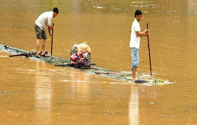 Presidente de Cuba expresa pésame a Vietnam por pérdidas provocadas por inundaciones ảnh 1