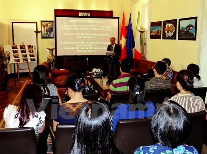 Policía vietnamita con alto compromiso por el bien del mundo ảnh 1 Policía vietnamita con alto compromiso por el bien del mundo ảnh 1