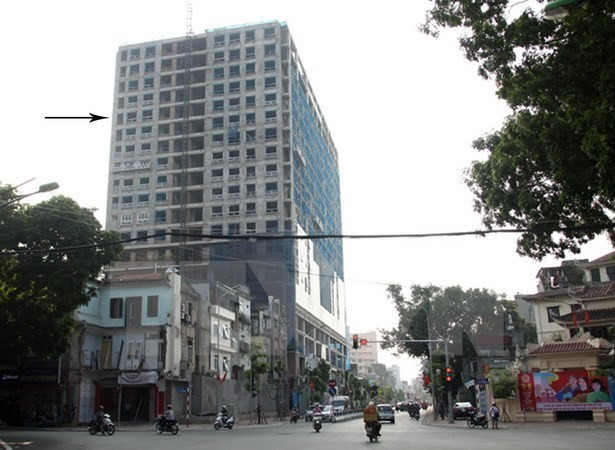 Inversor de edificio en 8B Le Truc presenta plan de desmontar partes violatorias ảnh 1 Inversor de edificio en 8B Le Truc presenta plan de desmontar partes violatorias ảnh 1