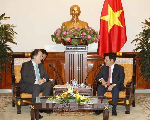 Vietnam y Reino Unido robustecen asociación estratégica ảnh 1 Vietnam y Reino Unido robustecen asociación estratégica ảnh 1
