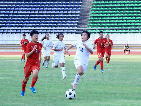 Futbolistas femeninas vietnamitas aceleran preparativos para Copa Asiática ảnh 1