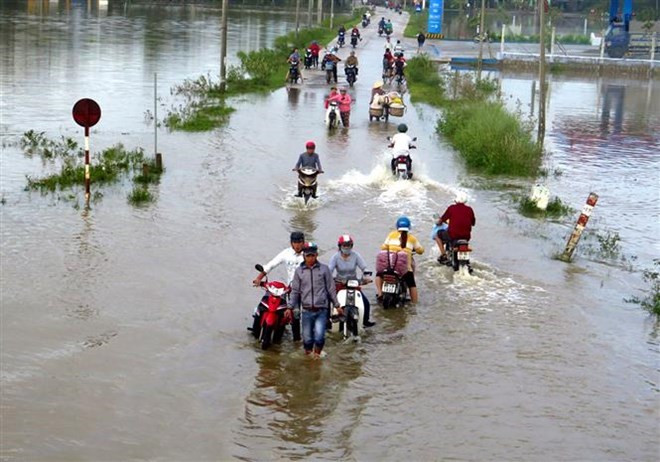 PNUD apoya construcción de casas para personas afectadas por inundaciones en Vietnam ảnh 1