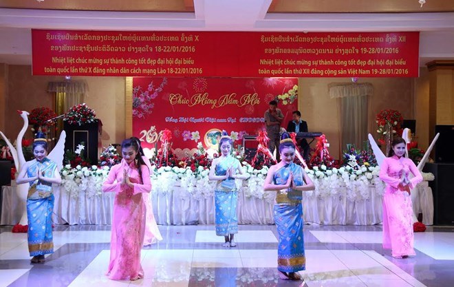 Resaltan éxitos de los congresos partidistas en Vietnam y Laos ảnh 1 Resaltan éxitos de los congresos partidistas en Vietnam y Laos ảnh 1