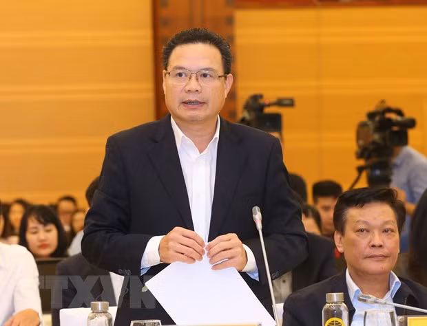 Vietnam mantiene respaldo a los trabajadores afectados por el COVID-19 ảnh 3