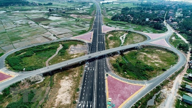 Partido Comunista lidera al pueblo de Vietnam en empresa de renovación ảnh 2 Partido Comunista lidera al pueblo de Vietnam en empresa de renovación ảnh 2