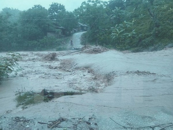 Aumentan muertos por lluvias torrenciales en el norte de Vietnam ảnh 1 Aumentan muertos por lluvias torrenciales en el norte de Vietnam ảnh 1