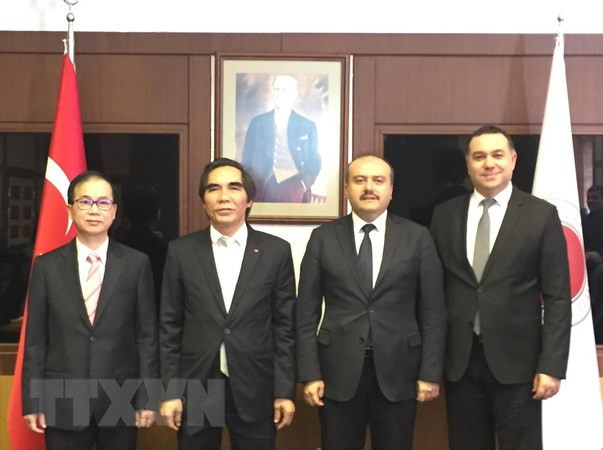 Turquía invita a inversores vietnamitas a sus zonas económicas ảnh 1 Turquía invita a inversores vietnamitas a sus zonas económicas ảnh 1