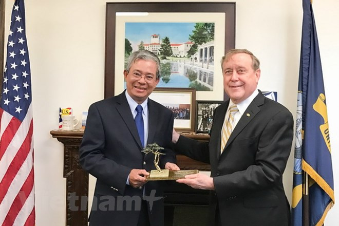 Vietnam y Estados Unidos promueven colaboración en formación en sectores de seguridad y defensa ảnh 1 Vietnam y Estados Unidos promueven colaboración en formación en sectores de seguridad y defensa ảnh 1