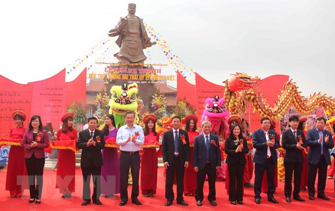 Inauguradas obras dedicadas a héroe vietnamita Ly Thuong Kiet ảnh 1 Inauguradas obras dedicadas a héroe vietnamita Ly Thuong Kiet ảnh 1