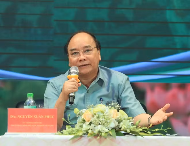 Premier de Vietnam responde a preguntas de agricultores ảnh 1