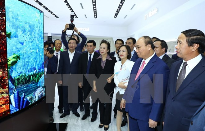 Premier inspecciona construcción de obras socioeconómicas importantes de Hai Phong ảnh 1 Premier inspecciona construcción de obras socioeconómicas importantes de Hai Phong ảnh 1