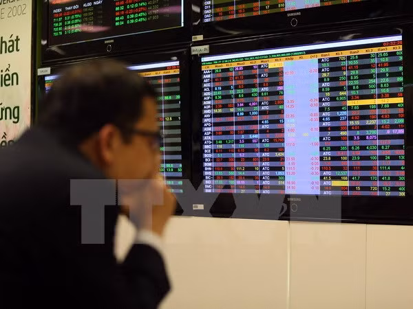 Bloomberg resalta desarrollo positivo de bolsa de valores de Vietnam ảnh 1