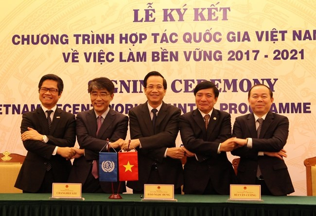Vietnam y la OIT firman acuerdo de cooperación sobre empleo sostenible ảnh 1 Vietnam y la OIT firman acuerdo de cooperación sobre empleo sostenible ảnh 1