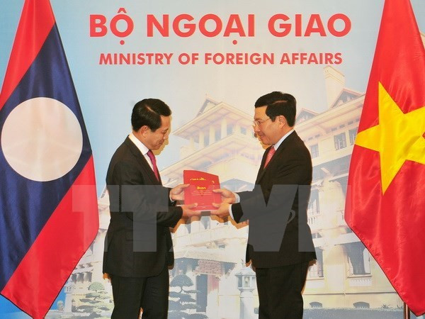 Efectúan consulta a nivel ministerial entre Vietnam y Laos ảnh 1 Efectúan consulta a nivel ministerial entre Vietnam y Laos ảnh 1