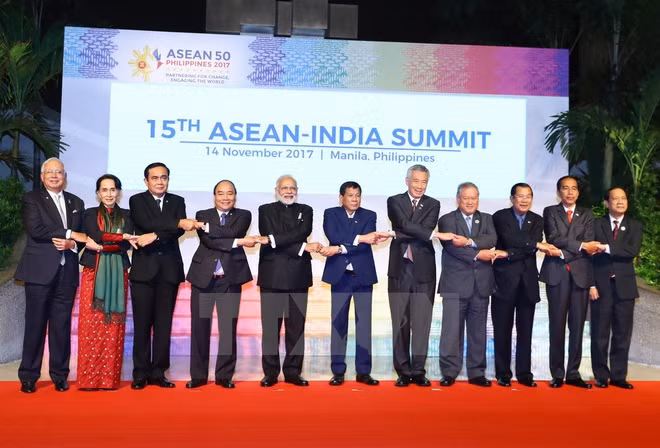 [Fotos] Actividades de premier Xuan Phuc en Manila ảnh 9