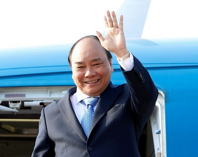 Premier de Vietnam concluye viaje a Laos para reunión del comité intergubernamental ảnh 1 Premier de Vietnam concluye viaje a Laos para reunión del comité intergubernamental ảnh 1