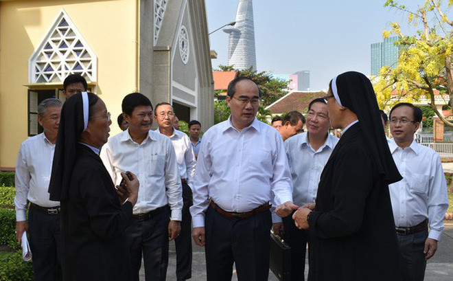 Dirigente de Ciudad Ho Chi Minh felicitó a Congregación de Amantes de la Cruz en ocasión de Tet ảnh 1 Dirigente de Ciudad Ho Chi Minh felicitó a Congregación de Amantes de la Cruz en ocasión de Tet ảnh 1