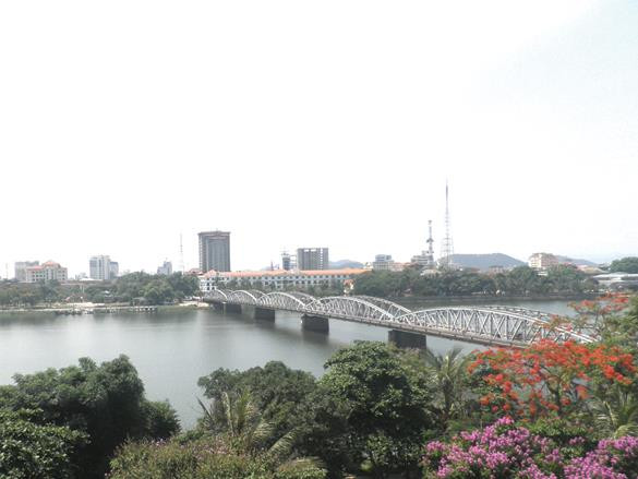 Provincia vietnamita apunta a atraer más inversión extranjera en 2018 ảnh 1